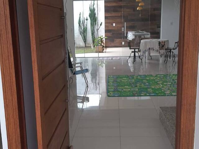 Casa para Venda em Rio das Ostras - 5