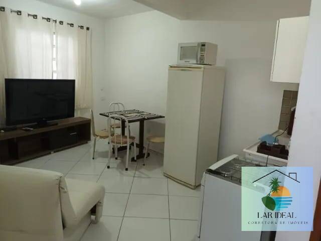 Apartamento para Venda em Cabo Frio - 3
