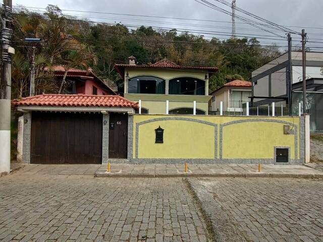 Venda em Correas - Petrópolis