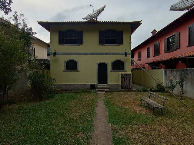 #917 - Casa para Venda em Petrópolis - RJ - 3