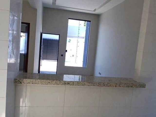 Casa para Venda em Rio das Ostras - 2