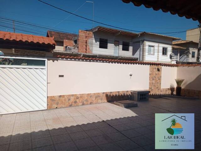 #1033 - Casa para Venda em Rio das Ostras - RJ