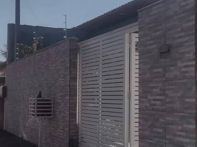 #1069 - Casa para Venda em Rio das Ostras - RJ