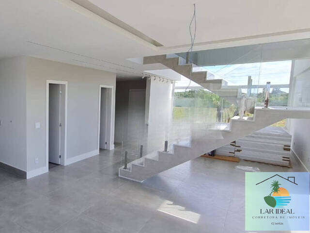 Casa para Venda em Cabo Frio - 4