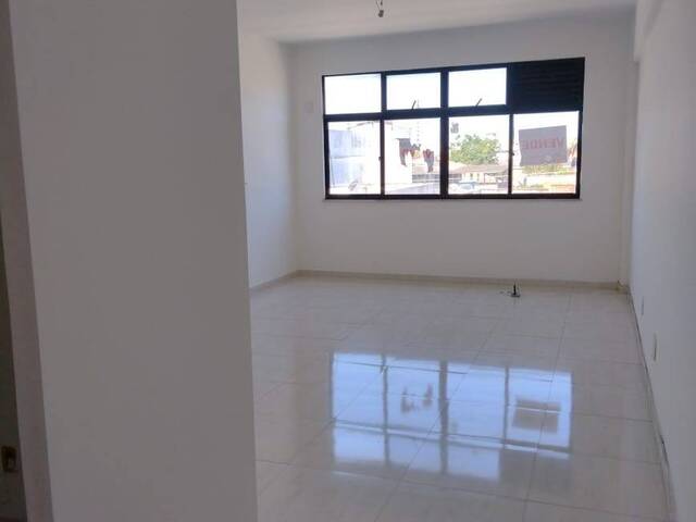#1573 - Sala para Venda em Cabo Frio - RJ - 1