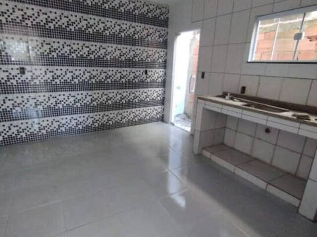 #1688 - Casa para Venda em Rio das Ostras - RJ - 3