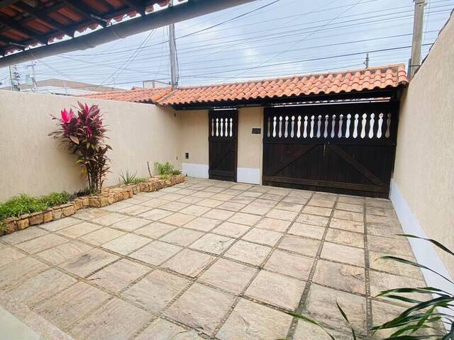 #1758 - Casa para Venda em Cabo Frio - RJ - 3