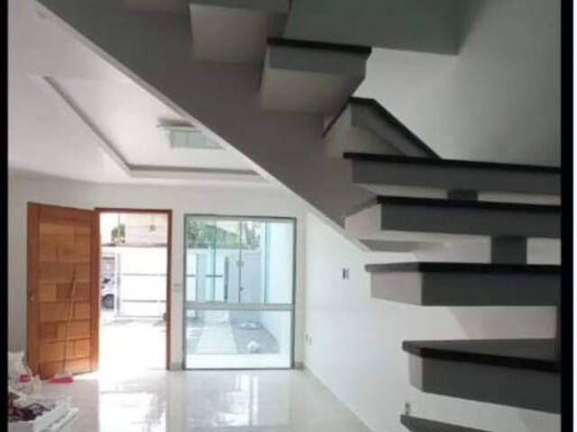 Casa para Venda em Rio das Ostras - 5
