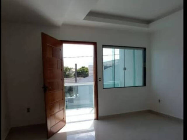 Casa para Venda em Rio das Ostras - 4