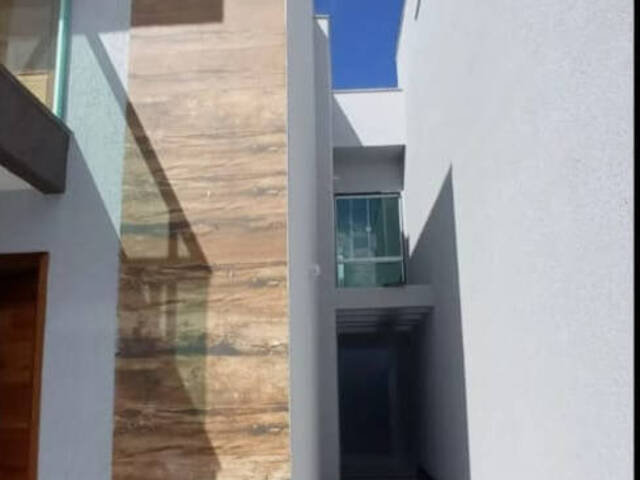 #1864 - Casa para Venda em Rio das Ostras - RJ - 2