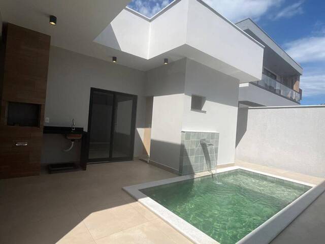 Casa para Venda em São Pedro da Aldeia - 4