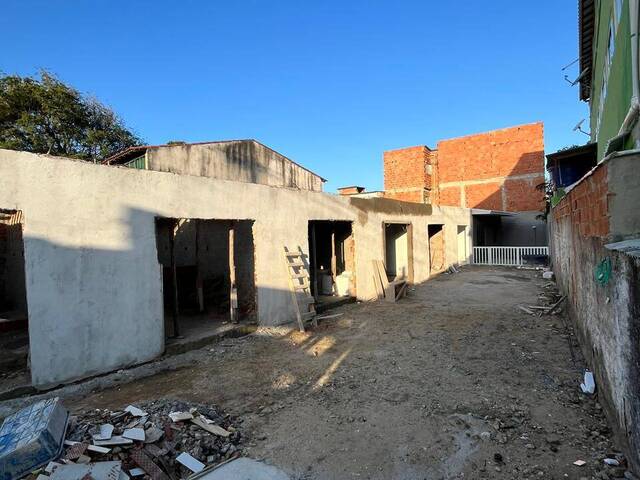 #2013 - Casa para Venda em Cabo Frio - RJ - 3