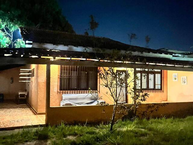 #2053 - Casa para Venda em Araruama - RJ - 1