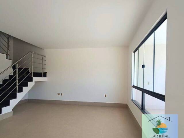 Casa para Venda em Rio das Ostras - 4