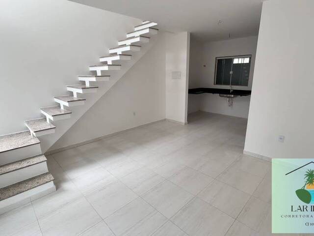 Casa para Venda em Rio das Ostras - 4