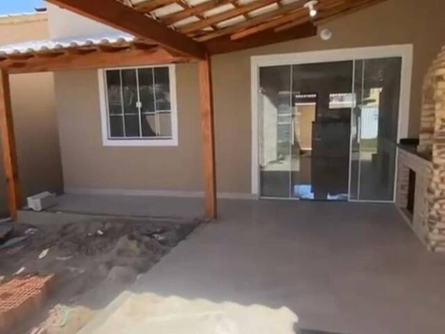 Venda em Verão Vermelho (Tamoios) - Cabo Frio