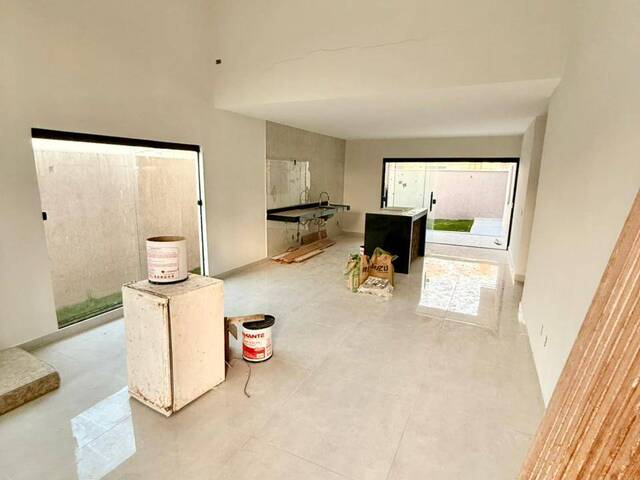 Casa para Venda em São Pedro da Aldeia - 4