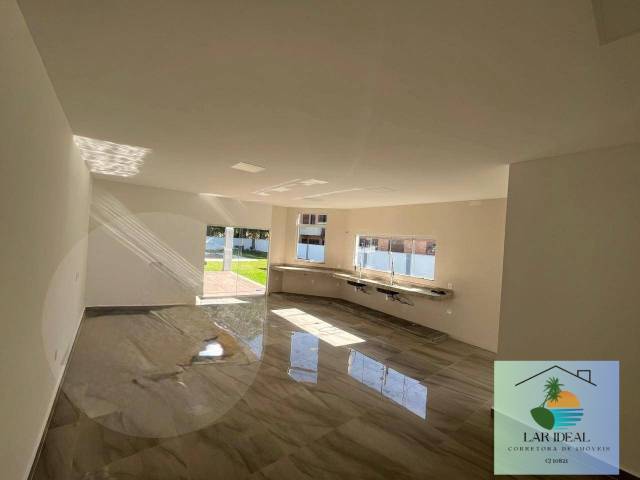 Casa para Venda em Araruama - 4