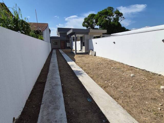 Casa para Venda em São Pedro da Aldeia - 4