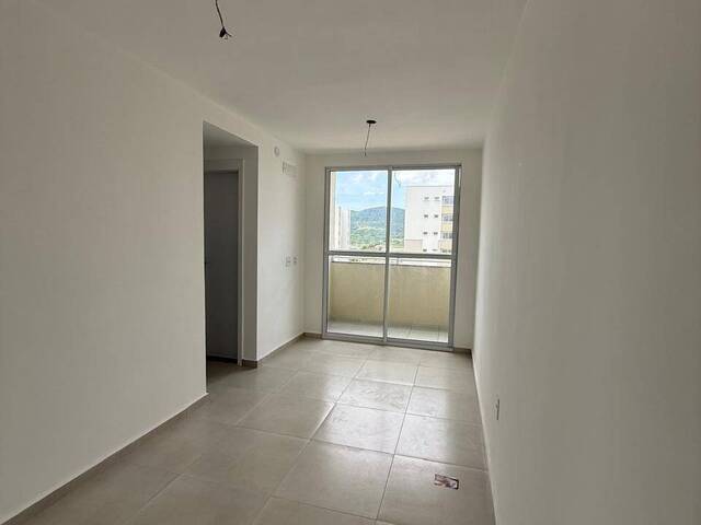 #2407 - Apartamento para Locação em São Pedro da Aldeia - RJ - 2