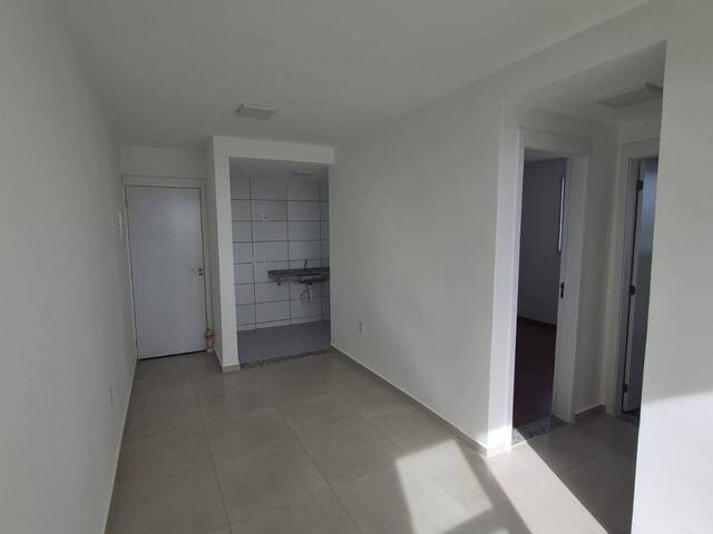 #2422 - Apartamento para Venda em São Pedro da Aldeia - RJ - 3