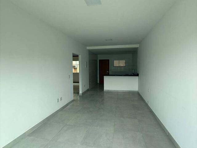 #2434 - Apartamento para Venda em São Pedro da Aldeia - RJ - 2