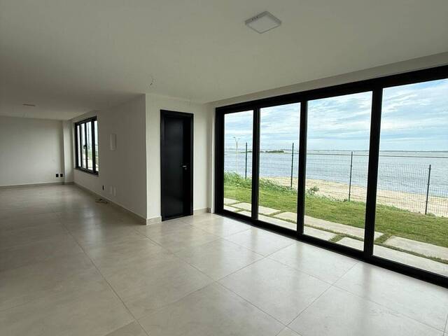Casa para Locação em São Pedro da Aldeia - 4
