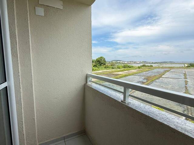 #2465 - Apartamento para Venda em São Pedro da Aldeia - RJ - 3