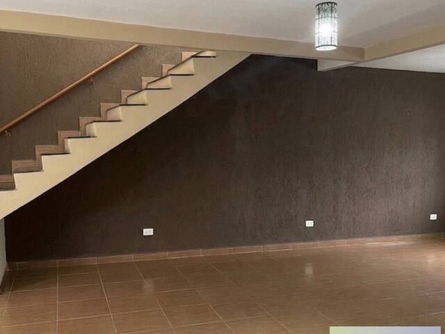 #2505 - Casa para Venda em Cabo Frio - RJ - 2