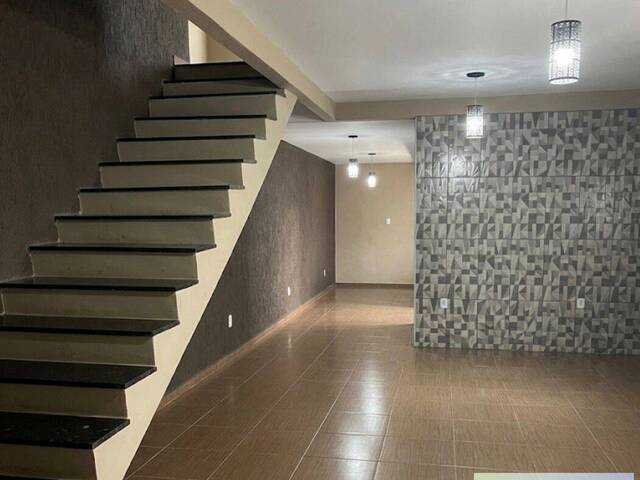 #2505 - Casa para Venda em Cabo Frio - RJ - 1