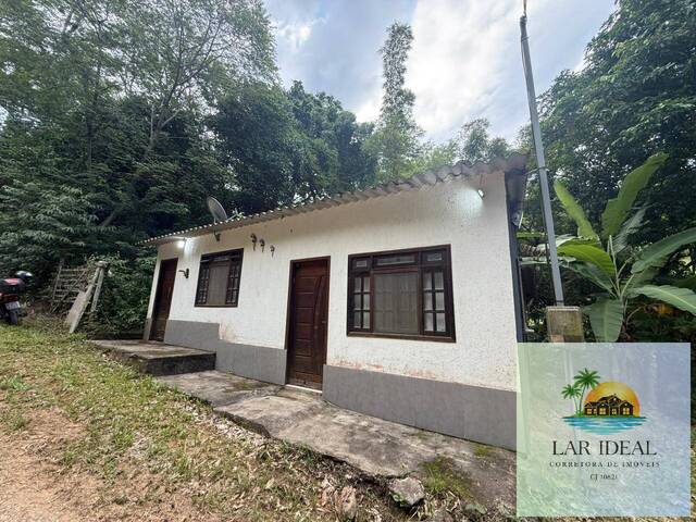 #2513 - Casa para Venda em Macaé - RJ - 1