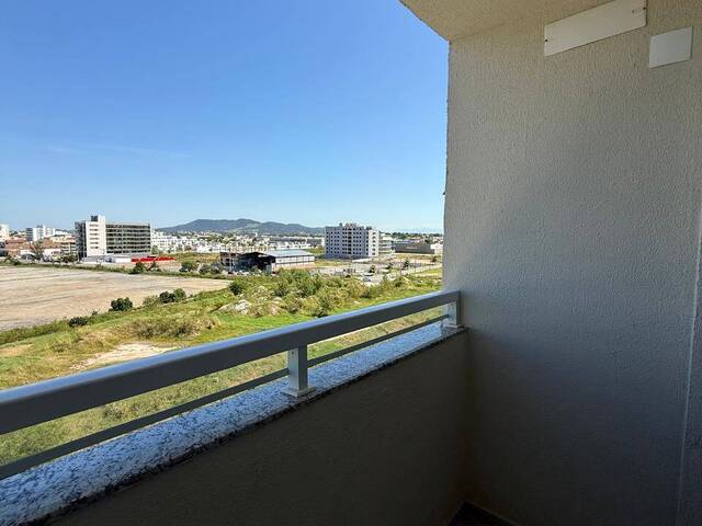 #2526 - Apartamento para Locação em São Pedro da Aldeia - RJ - 2