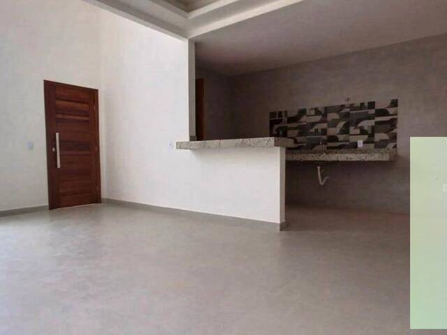 #2529 - Casa para Venda em Rio das Ostras - RJ - 3