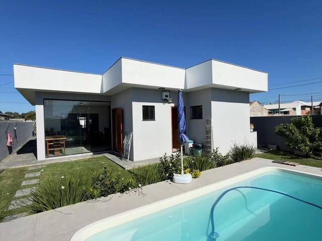 Casa para Venda em Araruama - 3
