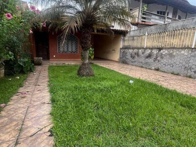 Casa para Venda em Rio das Ostras - 2