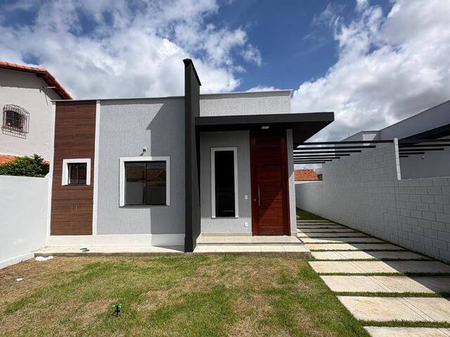 Casa para Venda em Araruama - 2