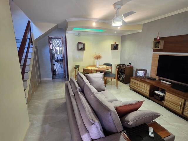 Casa para Venda em Rio das Ostras - 4