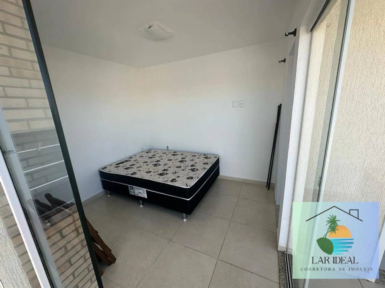 Casa à venda com 2 quartos, 85m² - Foto 16