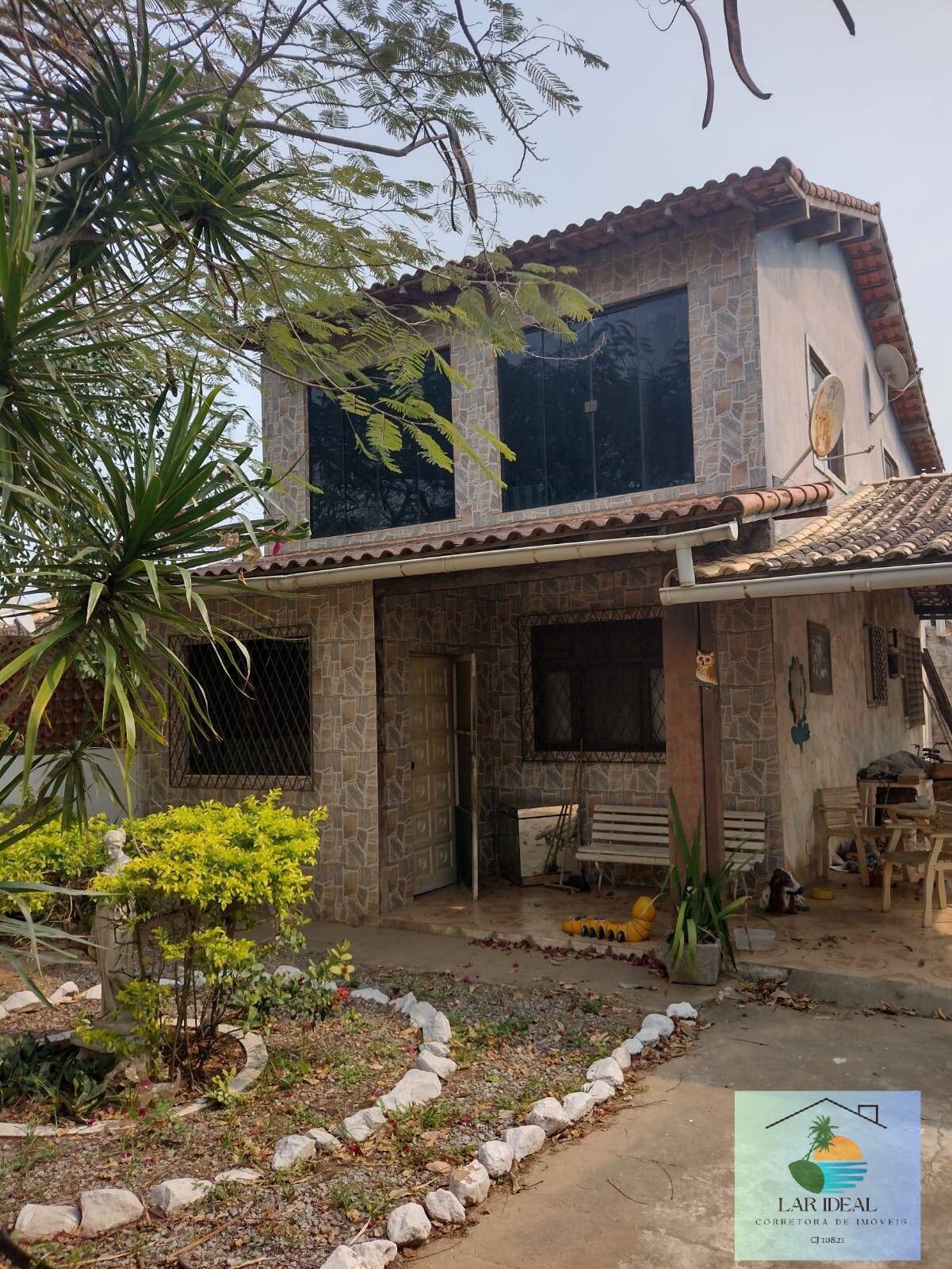 Casa à venda com 4 quartos, 600m² - Foto 1