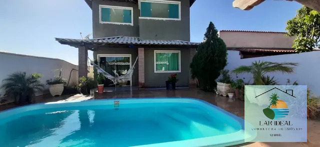 Casa de Condomínio à venda com 6 quartos, 220m² - Foto 1