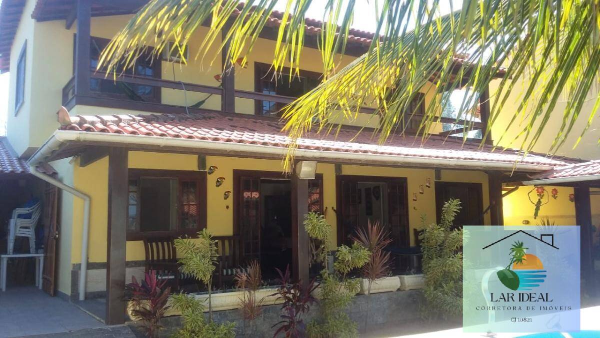 Casa à venda com 6 quartos, 280m² - Foto 1