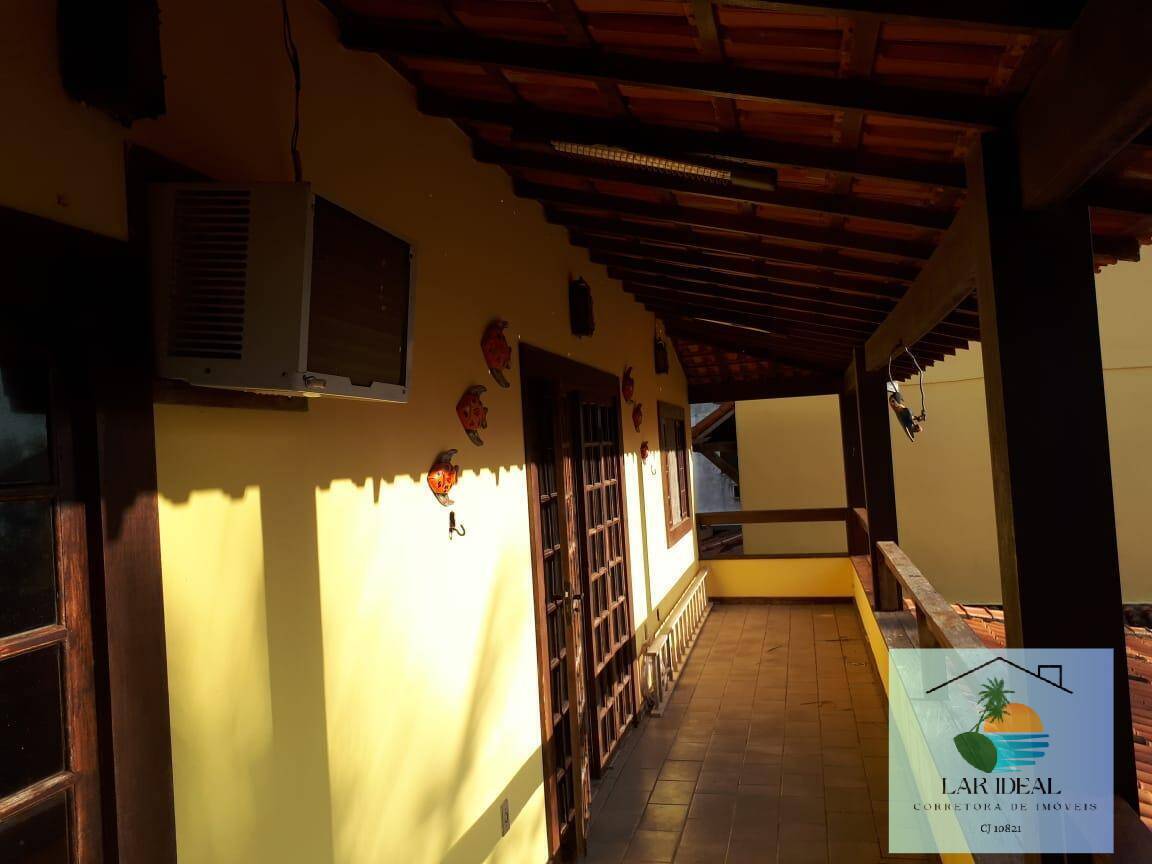Casa à venda com 6 quartos, 280m² - Foto 6