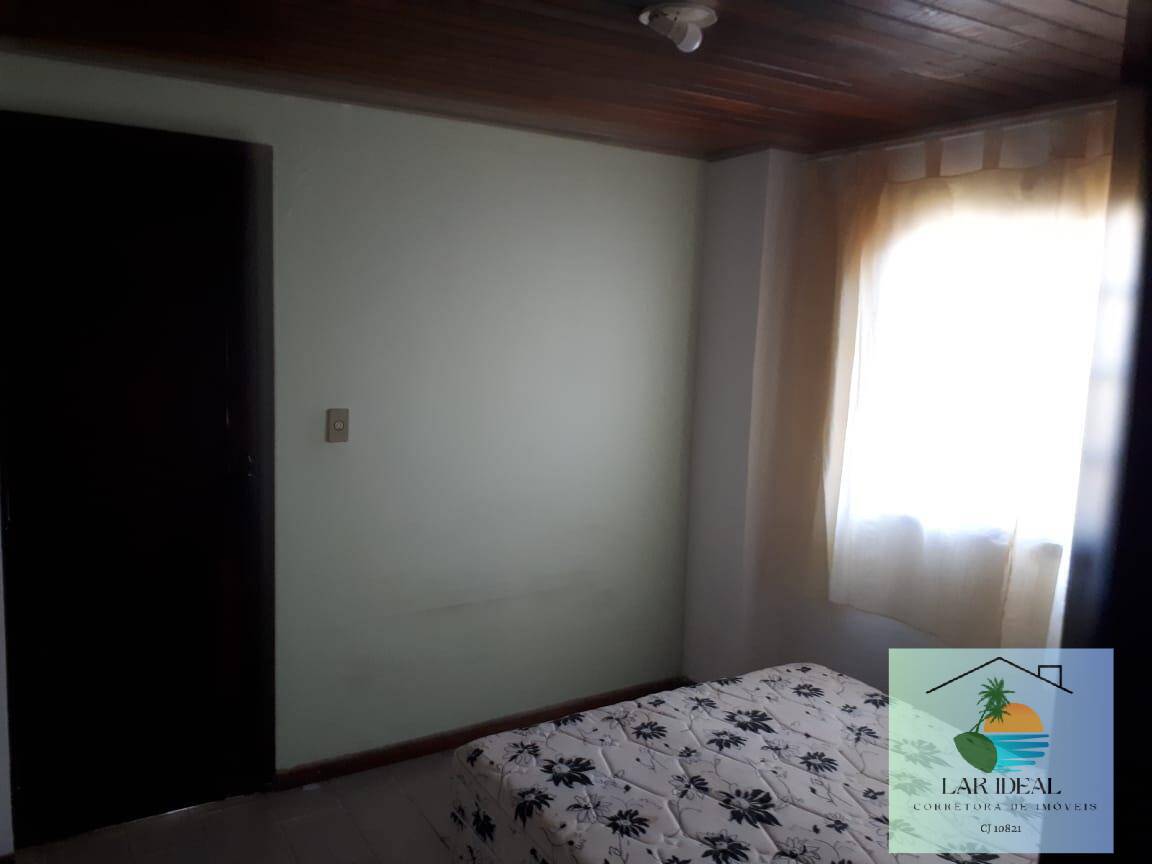 Casa à venda com 6 quartos, 280m² - Foto 13