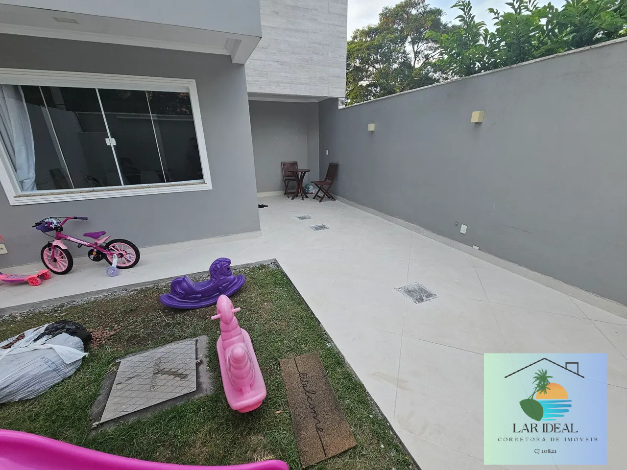 Casa à venda com 2 quartos, 100m² - Foto 2