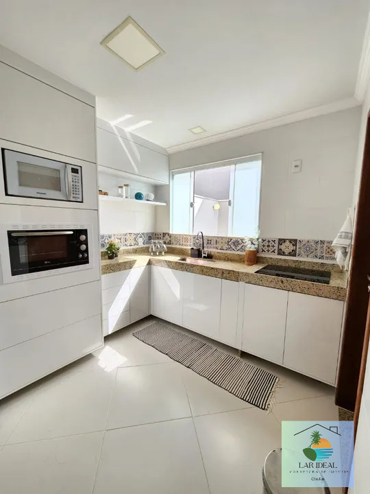 Casa à venda com 2 quartos, 100m² - Foto 8