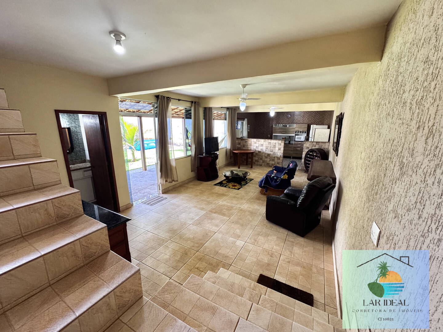 Casa à venda com 3 quartos, 187m² - Foto 8