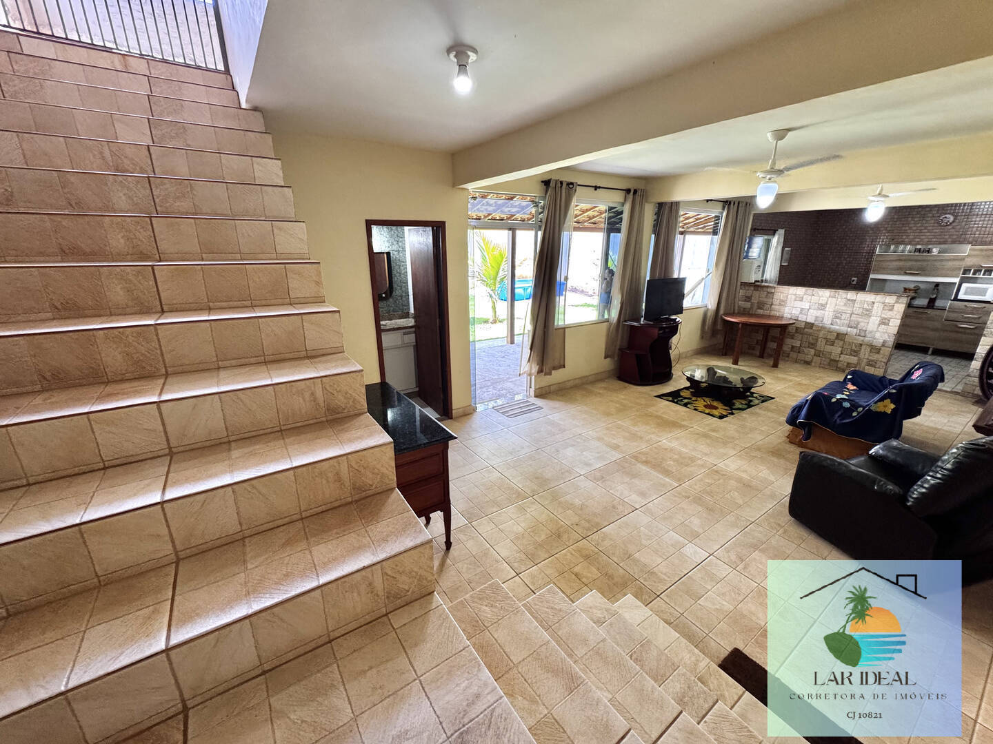 Casa à venda com 3 quartos, 187m² - Foto 7