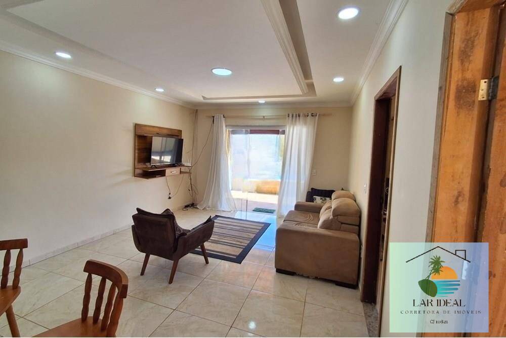 Casa à venda com 2 quartos, 80m² - Foto 8