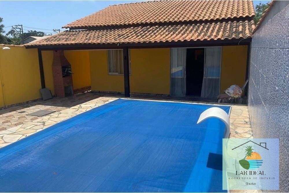 Casa à venda com 2 quartos, 80m² - Foto 1