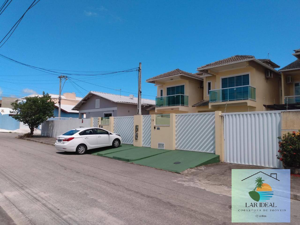 Casa à venda com 5 quartos, 137m² - Foto 1
